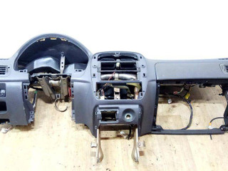 панель передняя салона (торпедо) Mazda 323 5 поколение 1998