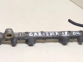 топливная рампа Mitsubishi Carisma 1 поколение [рестайлинг] 2000, 1.8 л., i, бензин