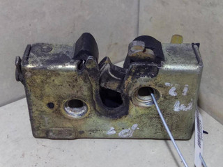 замок двери передней правой Volkswagen Passat B2 1986, 1.6 л., karb., DT, бензин, 4МКПП, красный, универсал, передний привод, 321837016
