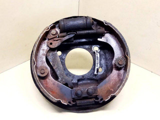 защитный кожух тормозного механизма Proton Wira 1 поколение 1996, 1.3 л., i, бензин