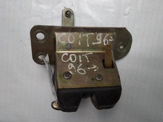замок багажника Mitsubishi Colt 5 поколение (CJO) 1998, хетчбэк 5 дв., MR200092