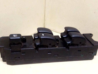 кнопка стеклоподъемника двери передней левой Mitsubishi Lancer 9 поколение 2005, MR277819