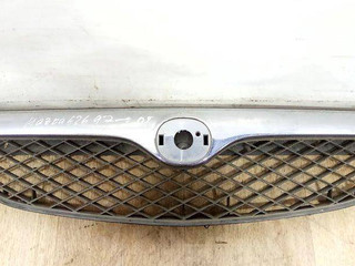 решетка радиатора Mazda 626 GF 1998