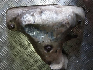 коллектор выпускной Kia Shuma 1 поколение 1998, 1.5 л., i, бензин