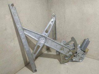 стеклоподъемник электрический передний правый Toyota Yaris P1 2002, 1.3 л., i, бензин, хетчбэк 5 дв., BROSE, 106-281-XXX