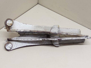 петля капота правая Nissan Sunny N14 1991, 2.0 л., CD20, дизель, МКПП, белый, седан, передний привод, 6540050C00