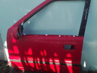 дверь передняя левая Hyundai Pony X2 1994, красный