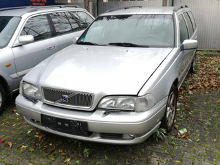 Volvo V70 1 поколение