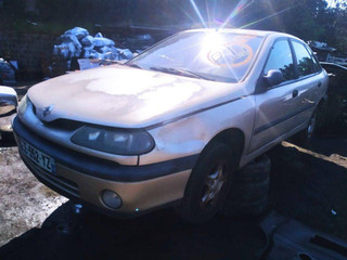 Renault Laguna 1 поколение [рестайлинг]