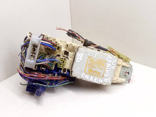 блок предохранителей Toyota Carina T170 1988, 82641-20110, DENSO
