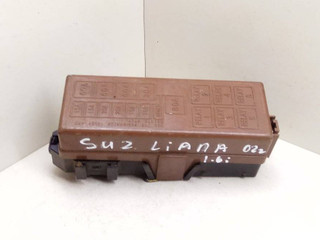 блок предохранителей Suzuki Liana 1 поколение 2002, 1.6 л., i, бензин