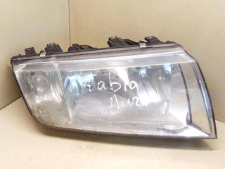 фара правая Skoda Fabia 1 2002