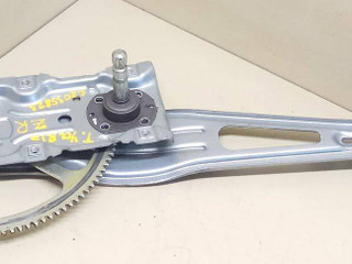 стеклоподъемник задний правый Toyota Yaris XP9 [рестайлинг] 2009