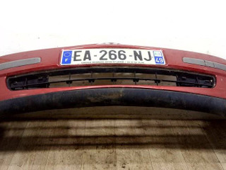 бампер передний Renault Laguna 2 поколение [рестайлинг] 2006, 1.9 л., дизель, 6МКПП, красная, хетчбэк 5 дв., передний привод, 7701476242