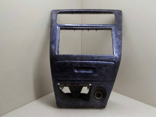 рамка под магнитолу Mitsubishi Galant 8 поколение 1998, MR216424