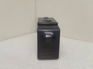кнопка противотуманных фар Mitsubishi Space Wagon 2 поколение (Typ N30/N40) 1996