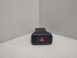 кнопка аварийной сигнализации Nissan Primera P10 1994