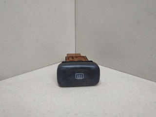 кнопка обогрева заднего стекла Nissan Primera P10 1994