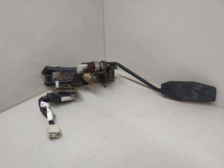 педаль Mazda 323 6 поколение 2000, 2.0 л., дизель, CB05-41-AC0