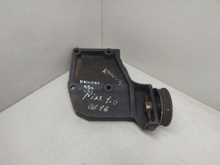 кронштейн двигателя Nissan Primera P10 1995, 1.6 л., бензин