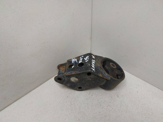 подушка крепления двигателя Nissan Sunny N14 1991, 2.0 л., CD20, дизель, МКПП, белый, седан, передний привод, 1122062C05