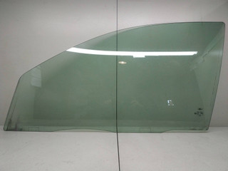 стекло двери передней левой Ford Mondeo 3 поколение 2003, 2.0 л., TDCi, дизель, 5МКПП, серебристый, хетчбэк 5 дв., передний привод, 1116875