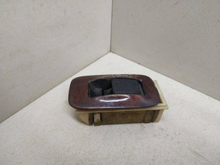 кнопка стеклоподъемника двери передней правой Toyota Camry 3 поколение XV10 1992, 84739-20010