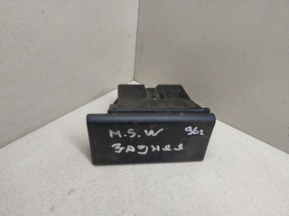 пепельница Mitsubishi Space Wagon 2 поколение (Typ N30/N40) 1996