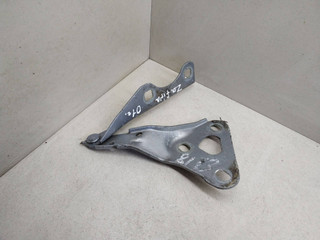 петля капота левая Opel Zafira 1 поколение (A) 2001, 90579421