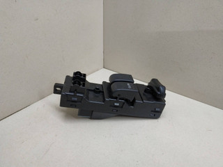 кнопка стеклоподъемника двери передней левой Suzuki Wagon R 1 поколение 1998, 37990-75F0