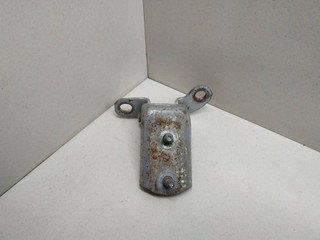 петля двери Toyota Corolla 7 поколение (E100) 1994