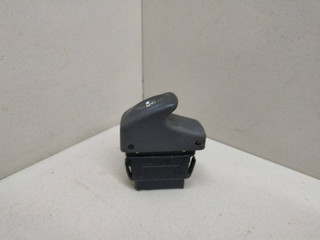 кнопка стеклоподъемника двери Renault Scenic 1 поколение [рестайлинг] JA04 2000, 1.6 л., i, K4M 700, бензин, 5МКПП, зелёный, минивэн, передний привод, 432963K