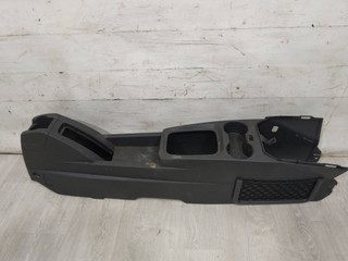 консоль салона Opel Meriva 1 поколение (A) [рестайлинг] 2008, 1.7 л., CDTi, Z 17 DTH, дизель, 5МКПП, серебристый, минивэн, передний привод, 13124048