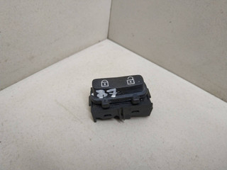 кнопка центрального замка Volvo V70 3 поколение 2009, 30710476