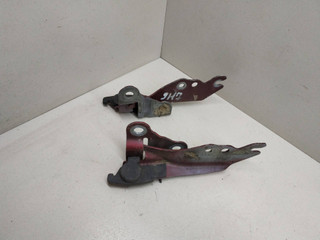 петля капота Ford Maverick 2 поколение TM1 2003