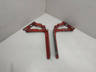 петля капота Mercedes-Benz A-Класс W168 2000, A1688800128, A1688800228