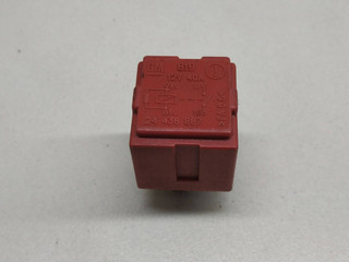 реле (прочие) Renault Scenic 2 поколение 2005, 24438887, GM, 819