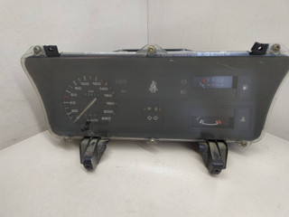 щиток приборов (приборная панель) Ford Sierra 1 поколение 1985, 83BB-10848-BB
