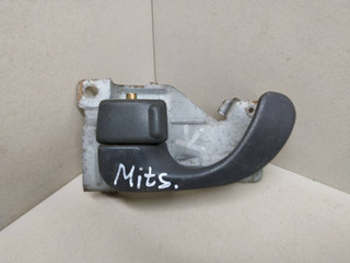 ручка внутренняя Mitsubishi Colt 5 поколение (CJO) 1998, MR415316