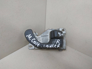 ручка внутренняя Mitsubishi Lancer 7 поколение 1997