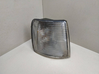поворотник правый Volkswagen Passat B3 1992, HELLA