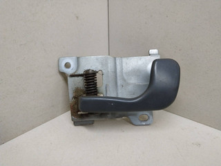 ручка внутренняя задняя левая Mitsubishi Space Wagon 2 поколение (Typ N30/N40) 1997