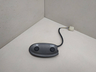 кнопка (выключатель) Toyota Yaris P1 2002
