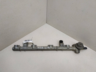 топливная рампа Toyota Yaris P1 2001, 1.0 л., i, бензин