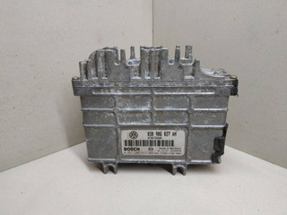 блок управления двигателем Volkswagen Golf 3 поколение 1997, 1.4 л., бензин, BOSCH, 030906027AH, 0261204823