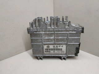 блок управления двигателем Volkswagen Polo 3 поколение 1998, 1.0 л., бензин, BOSCH, 030906027AH, 0261204823