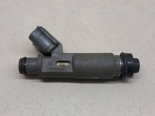 форсунка Mazda 323 5 поколение 1998, 1.5 л., i, бензин, DENSO, 23250-0H0010