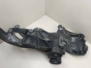 кронштейн компрессора кондиционера Renault Megane 1 поколение 1999, 1.6 л., i, бензин, 5МКПП, хетчбэк 5 дв., 8200169566