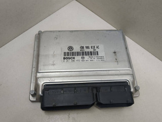блок управления двигателем Audi A4 B5 1997, бензин, 4B0906018AC, 0261206452