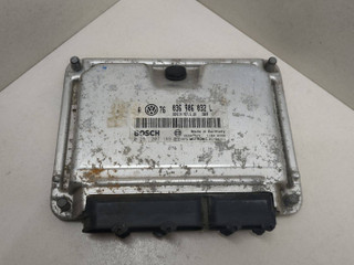 блок управления двигателем Volkswagen Bora 1 поколение 2002, 036906032L, 0261207189